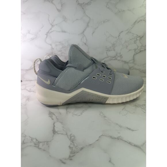 Nike Shoes Womens Size 11 Nike Free CD8526-001 Grey Metcon 2 - Picture 4 of 5